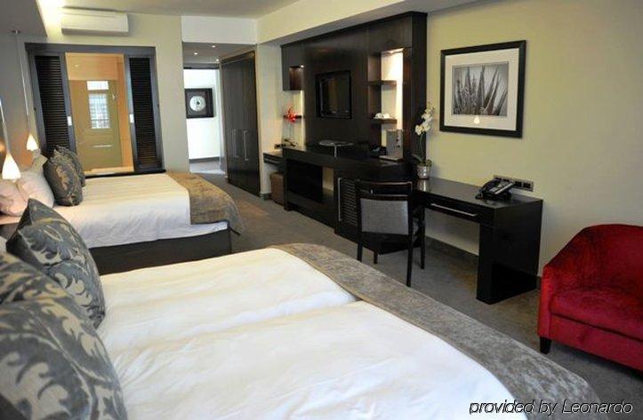 The Fairway Hotel, Spa & Golf Resort Randburg Bilik gambar